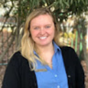 Meet your Posher, Courtney